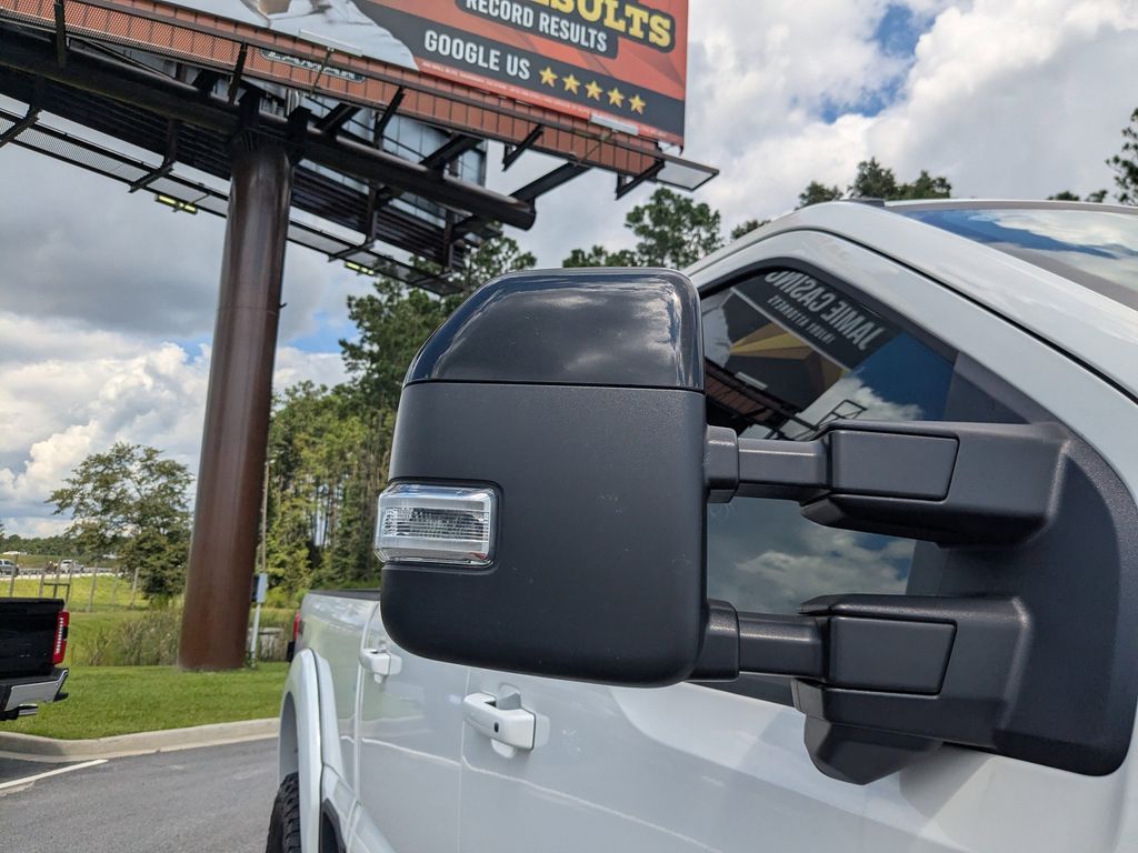 2025 Ford F-250 Black Widow