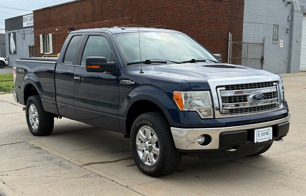 2014 Ford F-150 XLT - Image 4