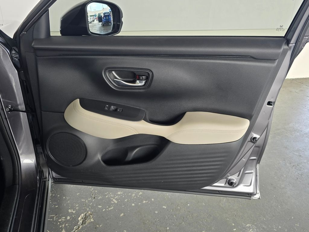 Thumbnail: 2024 Honda HR-V - 20