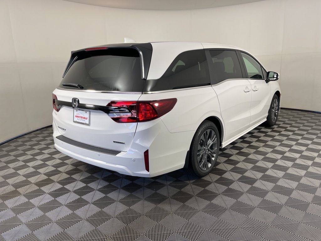 2025 Honda Odyssey Touring 5