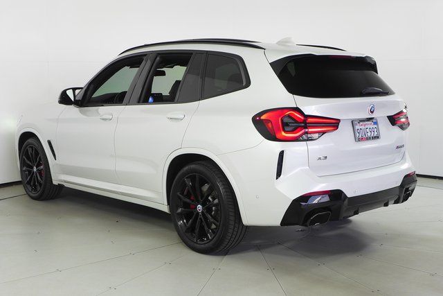 2023 BMW X3 M40i 9