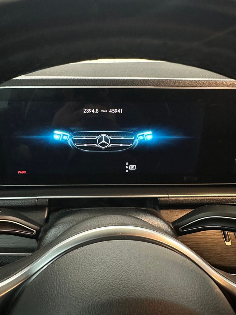 used 2022 Mercedes-Benz GLE car, priced at $34,985