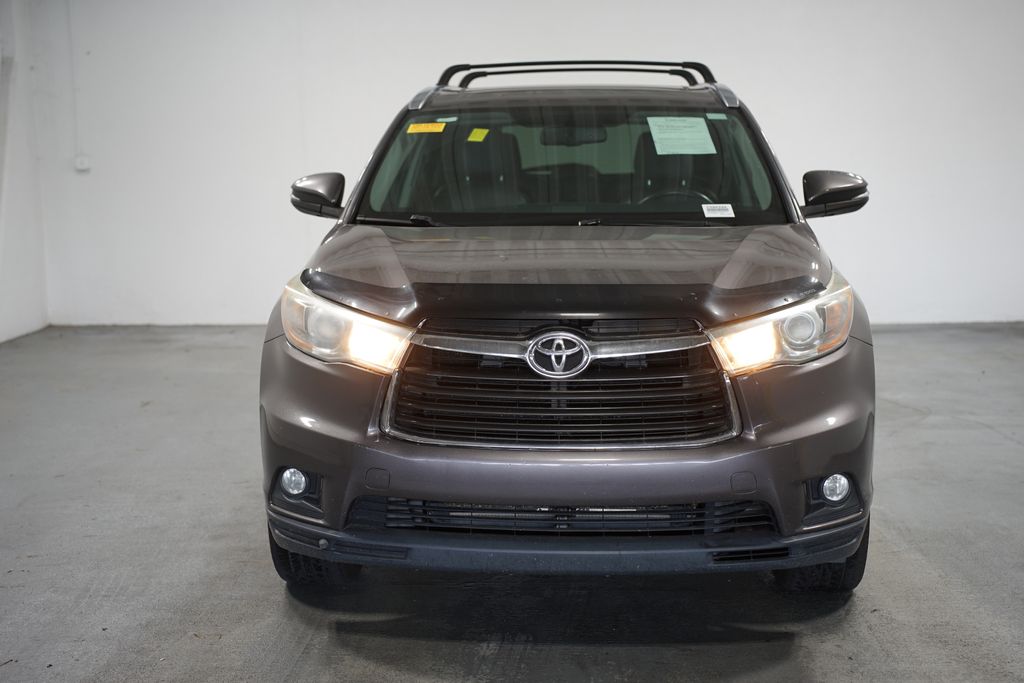 Thumbnail: 2016 Toyota Highlander - 2