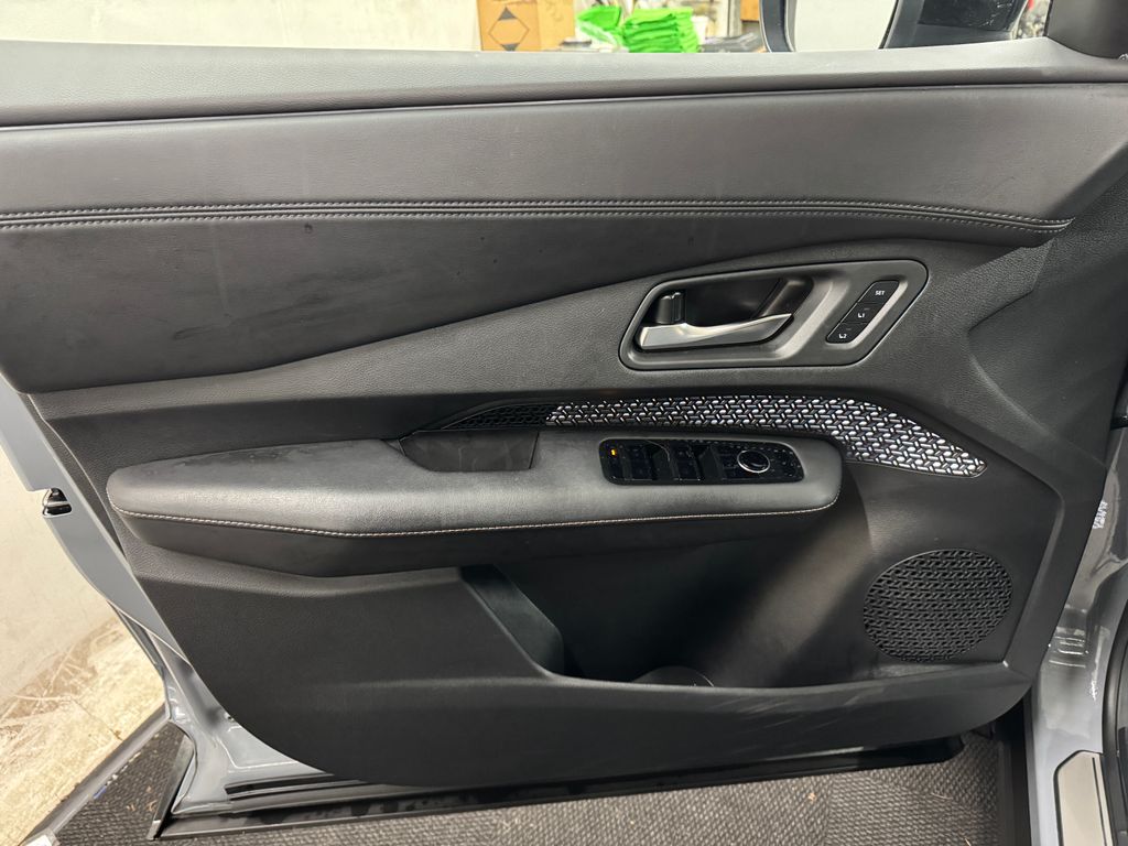 2024 Nissan Ariya ENGAGE e-4ORCE