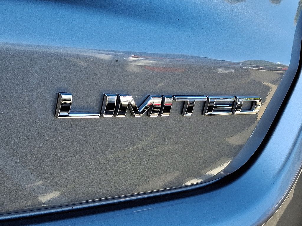 used 2022 Jeep Compass car, priced at $19,054