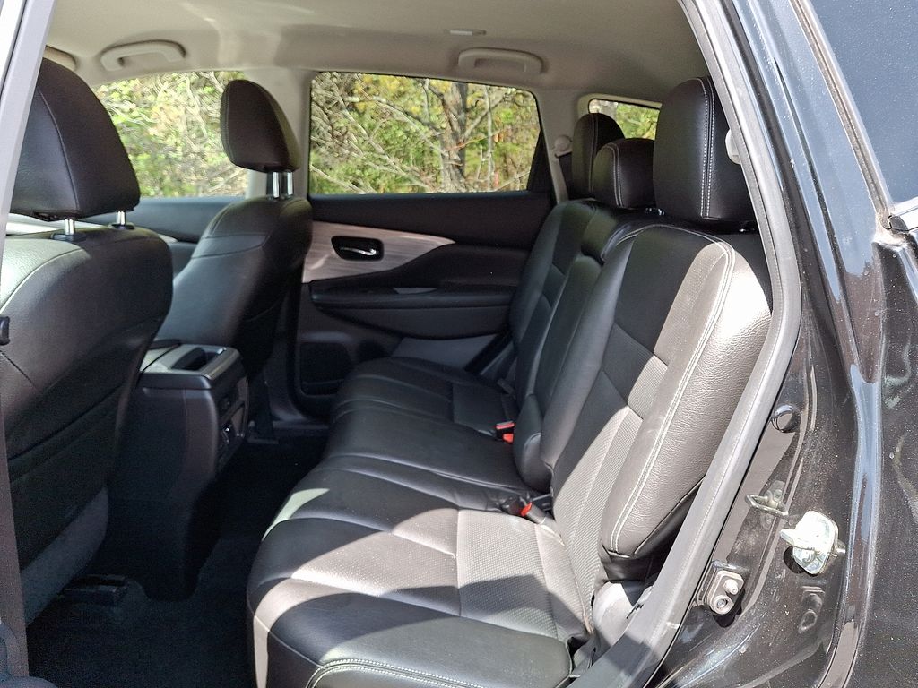 Thumbnail: 2015 Nissan Murano - 10