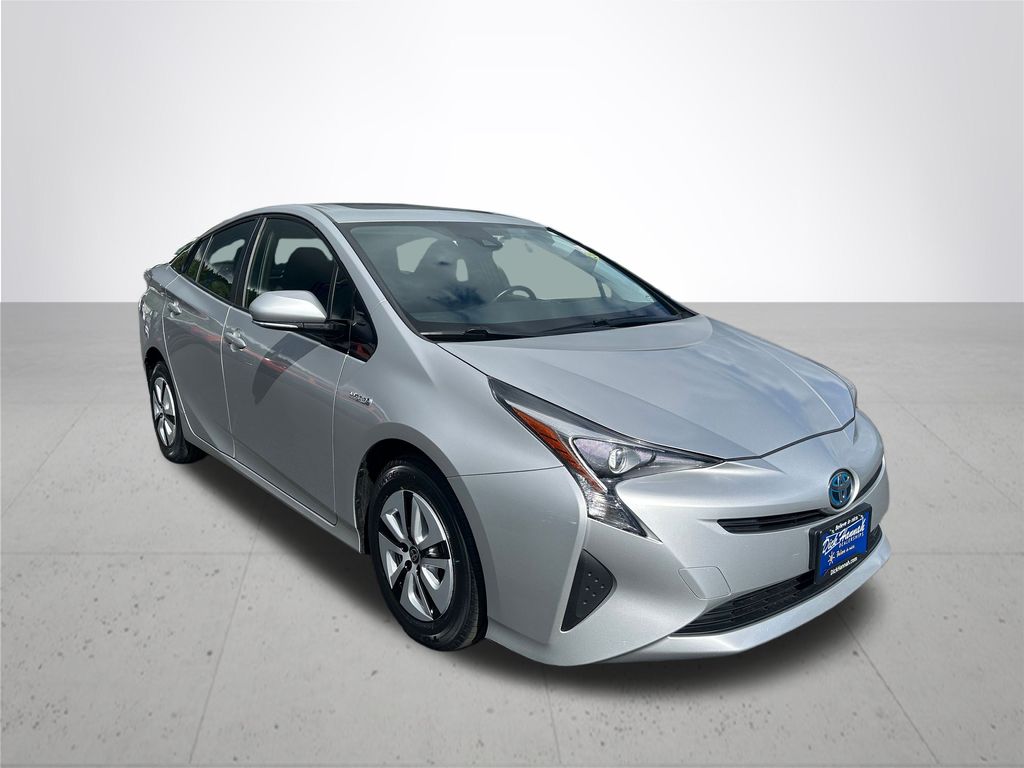 2016 Toyota Prius Three