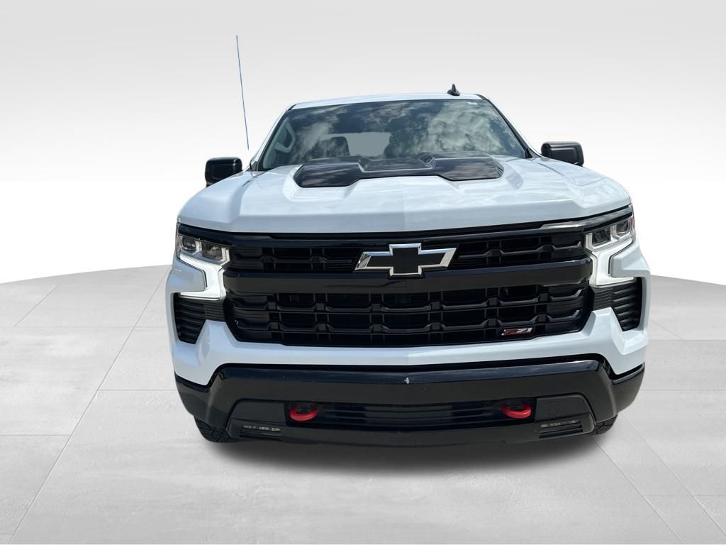 2023 Summit White Chevrolet Silverado 1500 LT Trail Boss 4X4 Truck