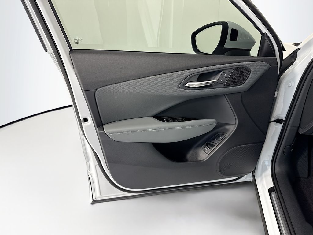 Thumbnail: 2026 Audi Q3 - 26