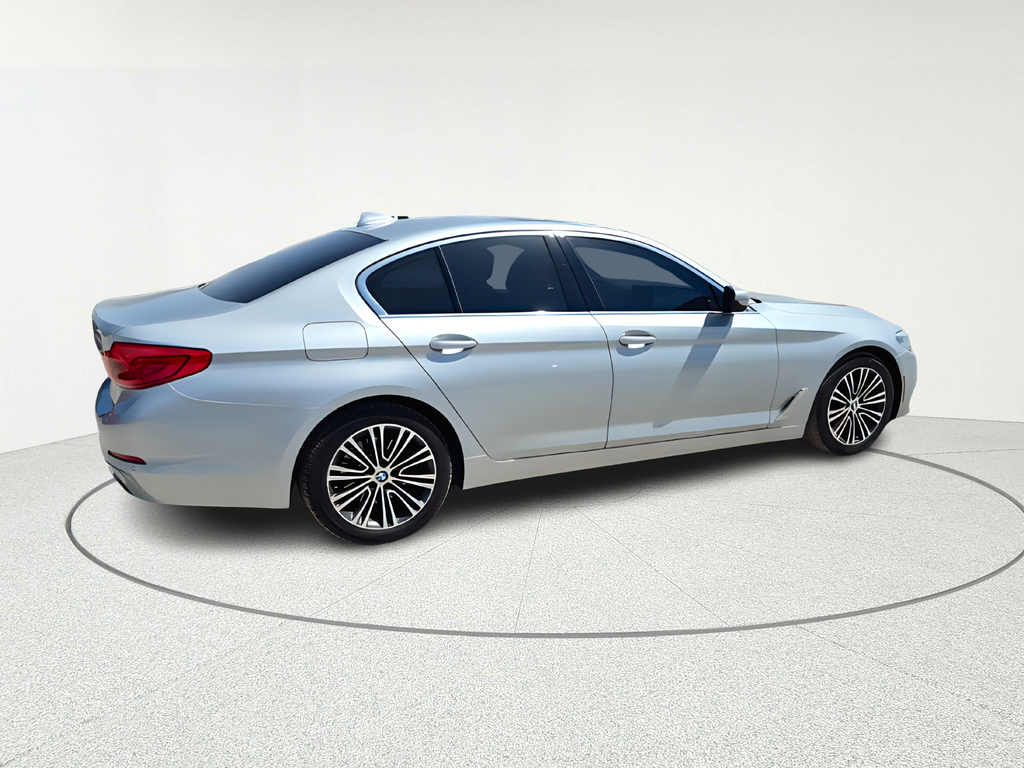 2019 BMW 5 Series 530i - 6