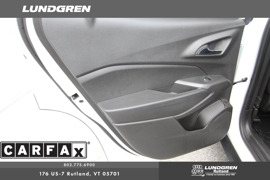 Used 2024 Chevrolet Trax SUV