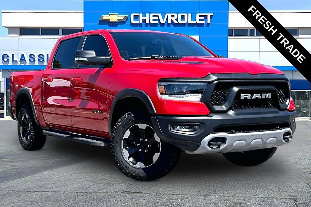 Flame Red Clearcoat 2019 RAM 1500 Pickup Truck Four-Wheel Drive 8-Speed Automatic