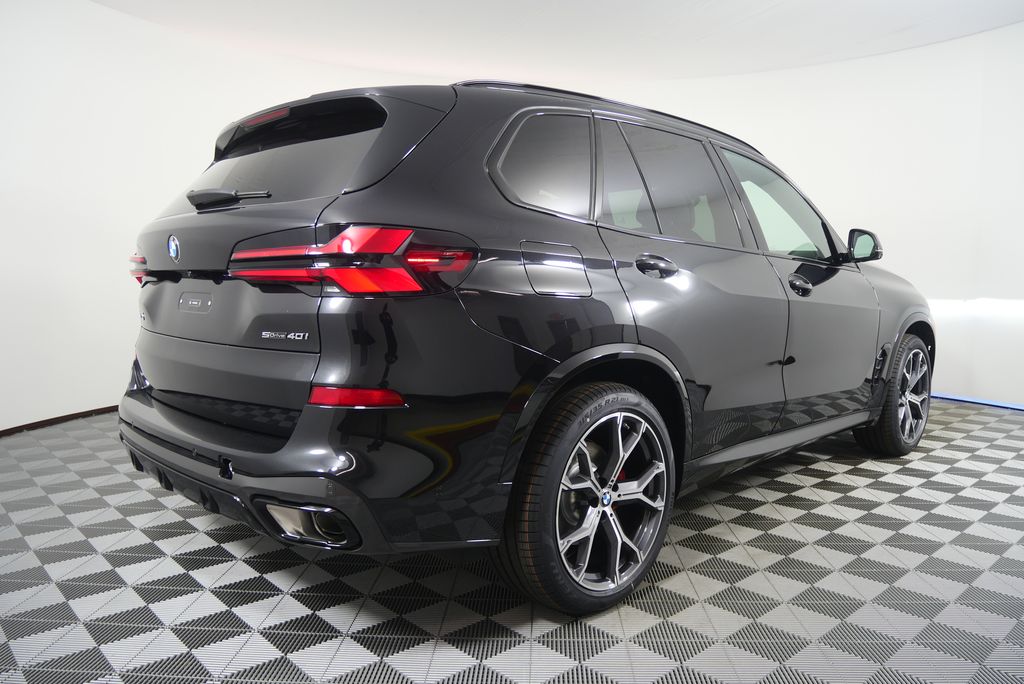 Thumbnail: 2026 BMW X5 - 3