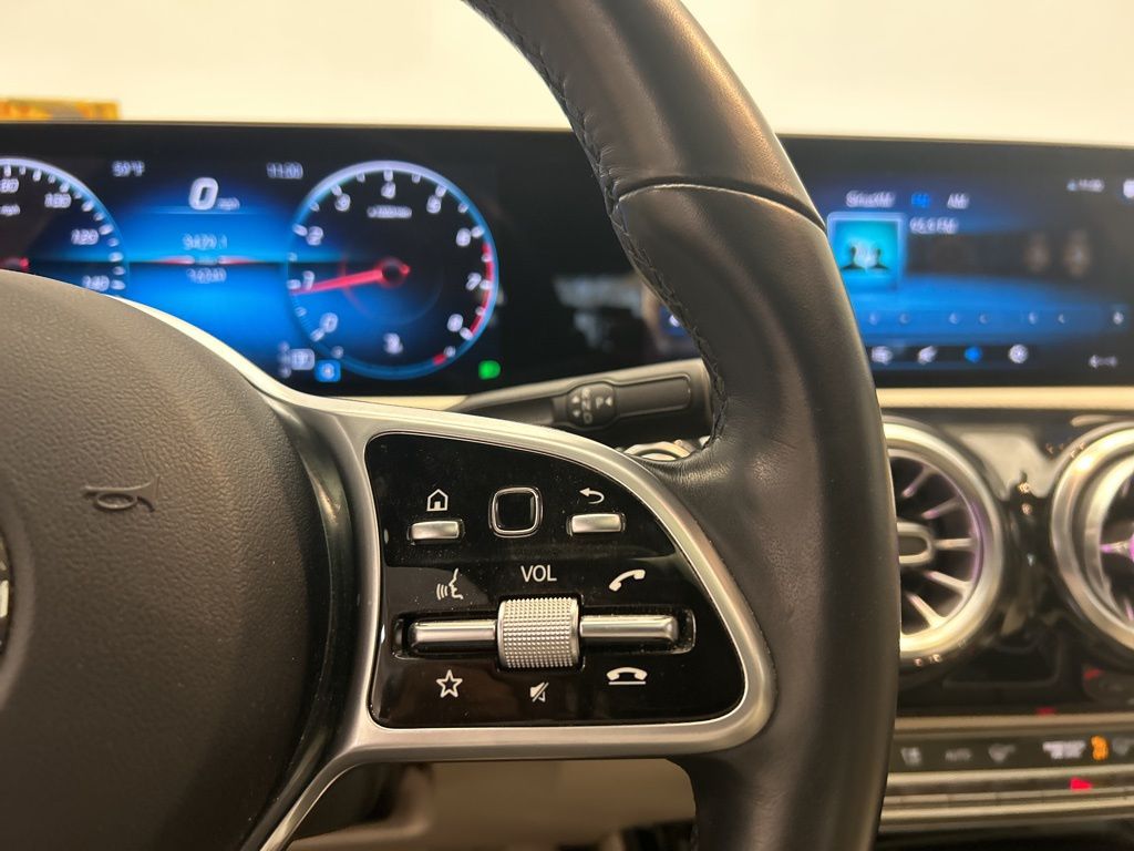 Thumbnail: 2022 Mercedes-Benz CLA - 15