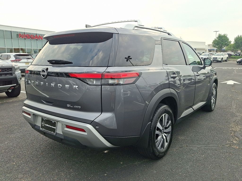 Thumbnail: 2024 Nissan Pathfinder - 6