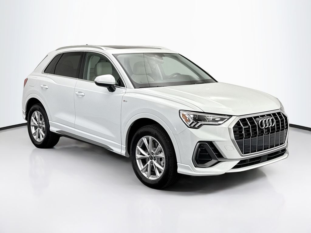 Thumbnail: 2025 Audi Q3 - 3