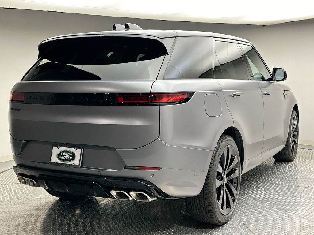 2025 Land Rover Range Rover Sport Dynamic 12