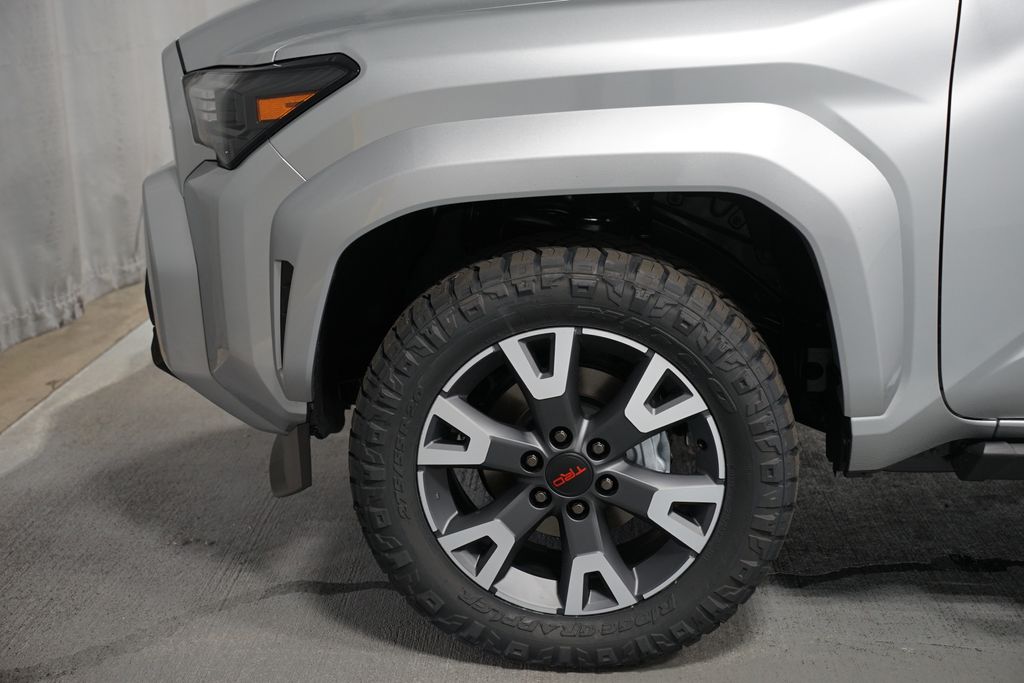 Thumbnail: 2026 Toyota 4Runner - 5