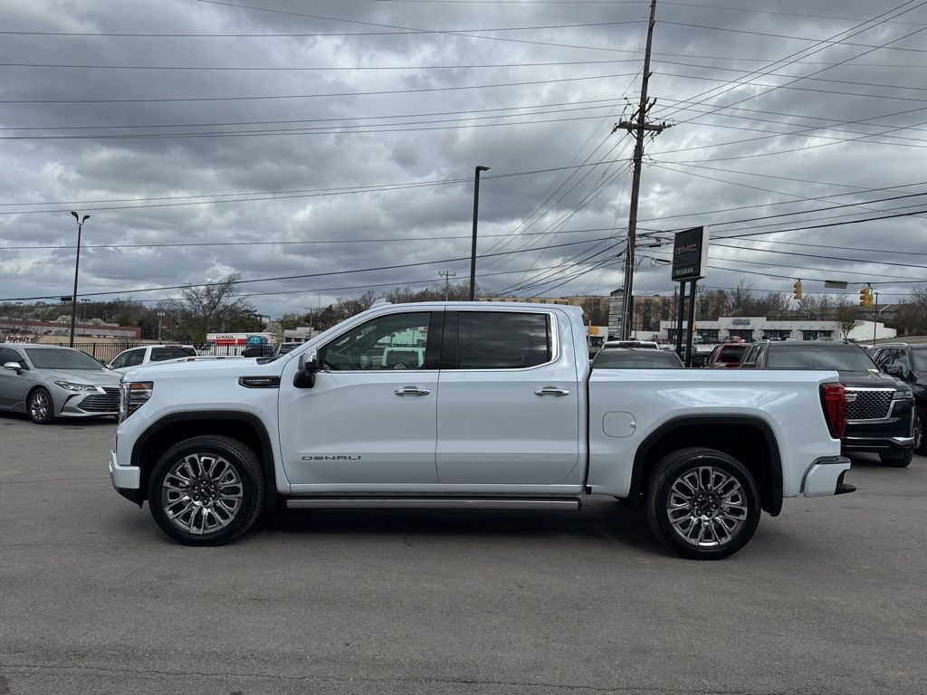 New 2026 White GMC Denali Ultimate image 4