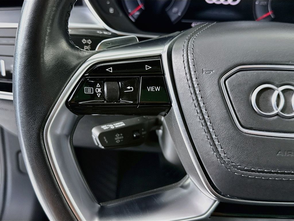 Thumbnail: 2021 Audi A8 - 11