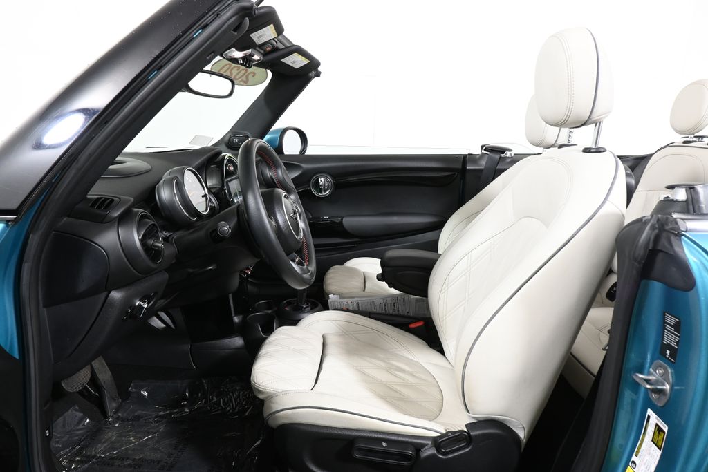 Thumbnail: 2020 MINI Cooper - 3