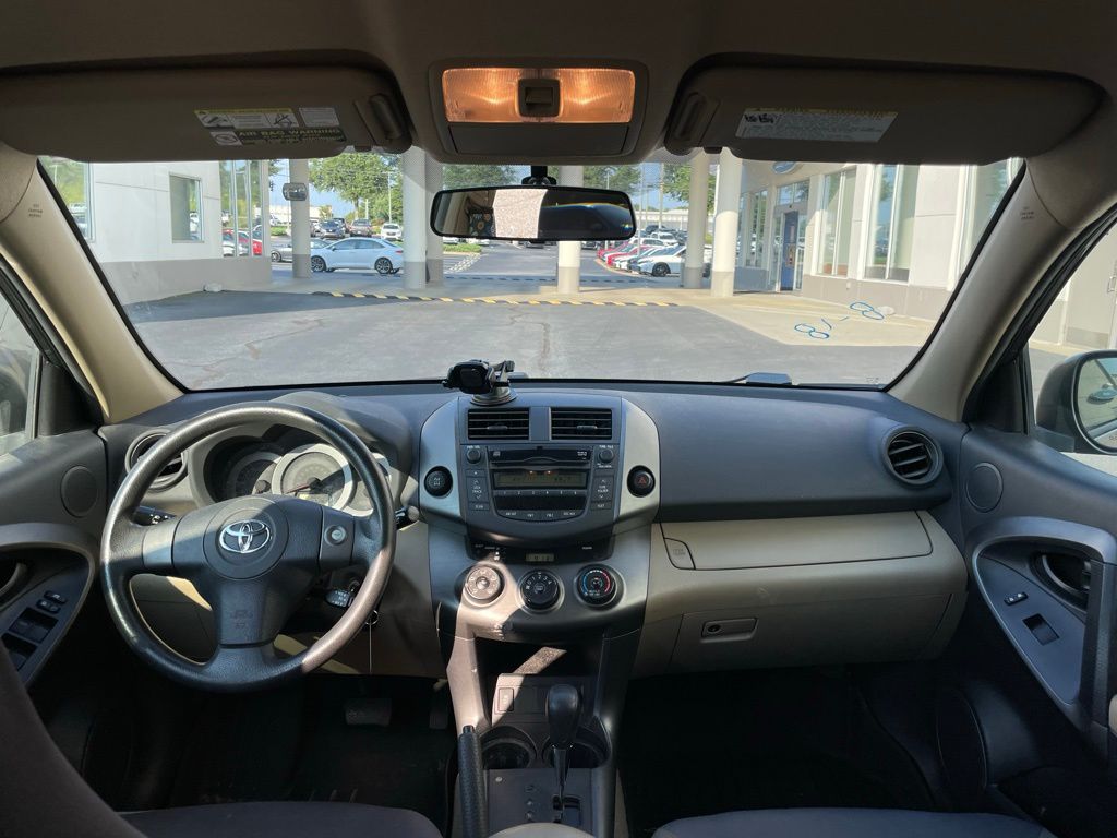 Thumbnail: 2011 Toyota RAV4 - 4