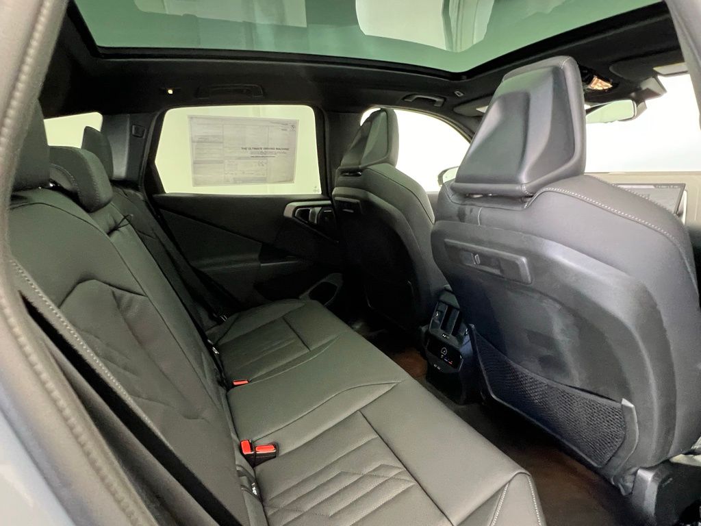 Thumbnail: 2026 BMW X3 - 8