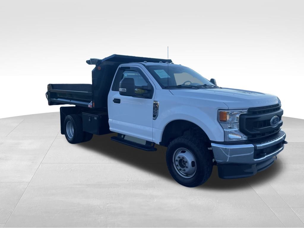 2022 Ford F-350 Chassis XL