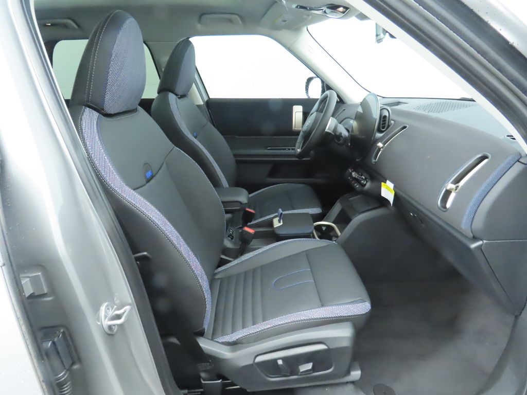 Thumbnail: 2025 MINI Cooper Countryman - 27