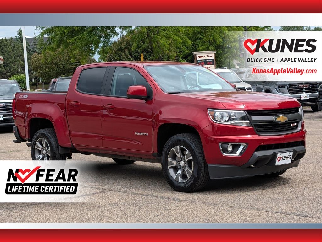 Red Rock Metallic 2016 Chevrolet Colorado Pickup Truck Four-Wheel Drive 6-Speed Automatic