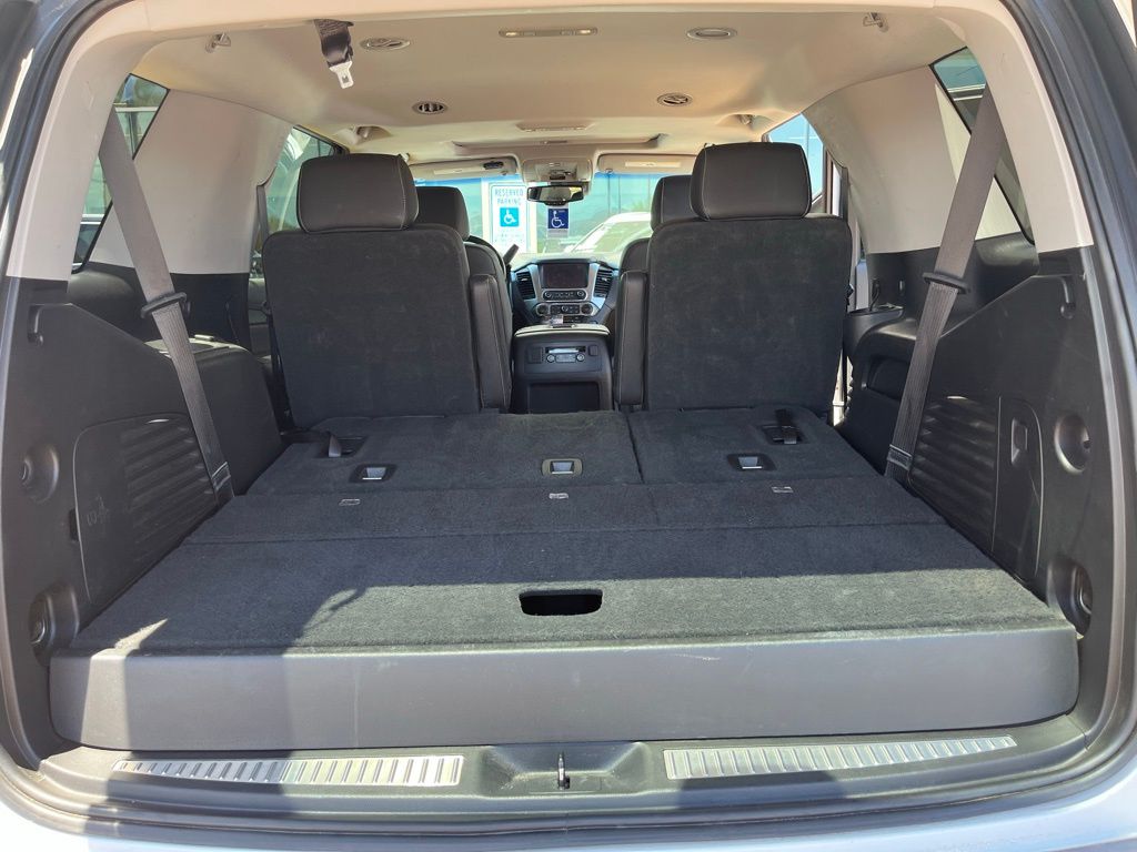 Thumbnail: 2019 Chevrolet Tahoe - 6