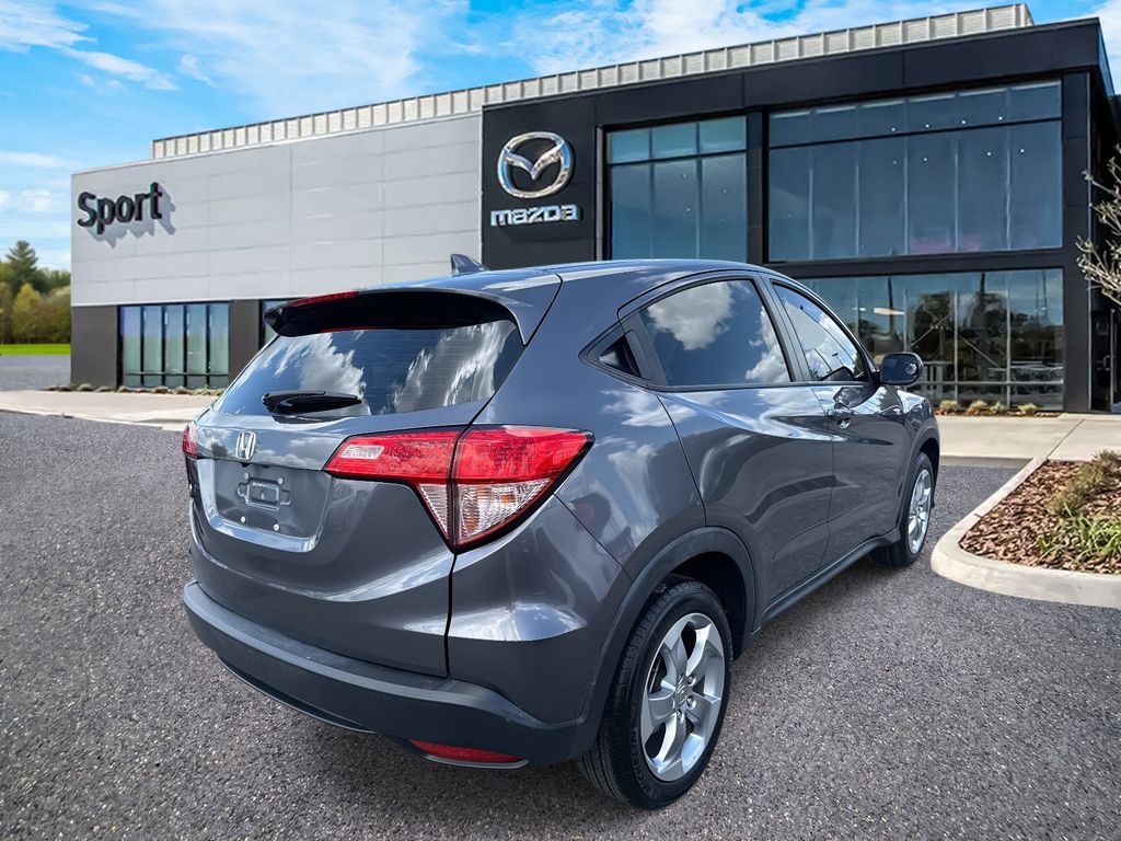 2017 Honda HR-V LX photo