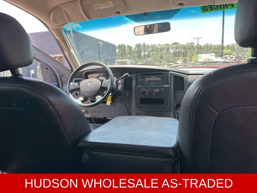 2005 Mineral Gray Metallic Clearcoat Dodge Ram 2500 ST RWD Truck