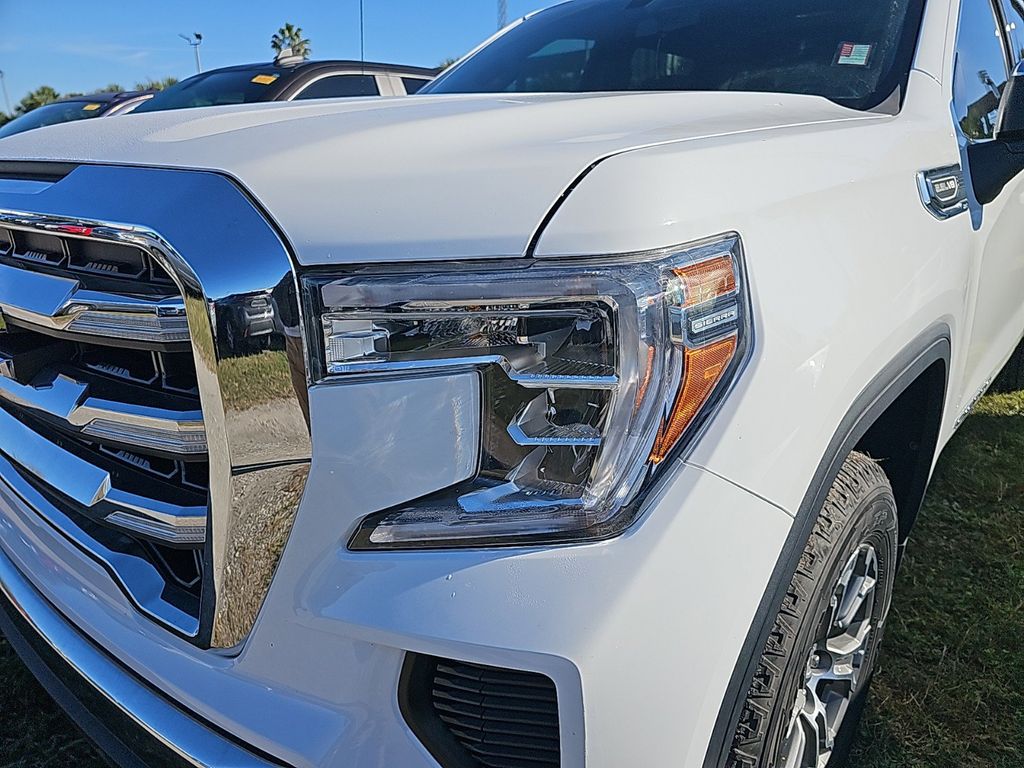 2021 GMC Sierra 1500 SLE 8