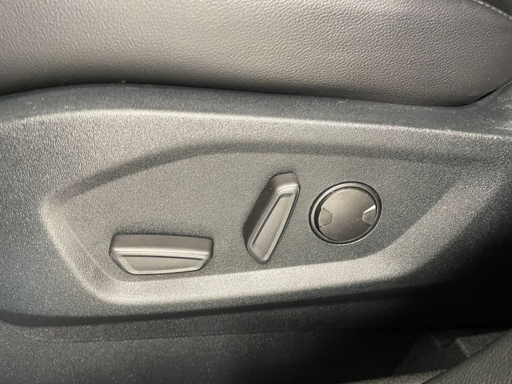 Used 2020 Black Ford Titanium image 39