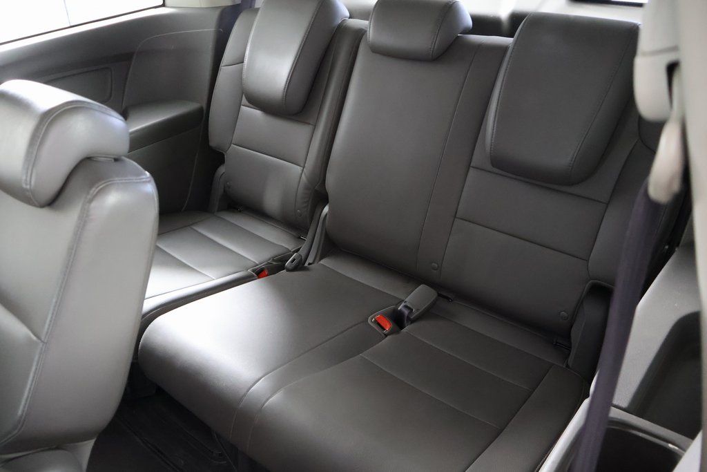 Thumbnail: 2012 Honda Odyssey - 10