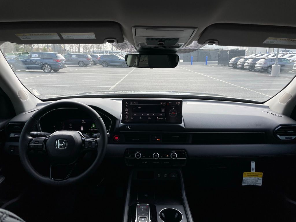 Thumbnail: 2026 Honda Pilot - 10