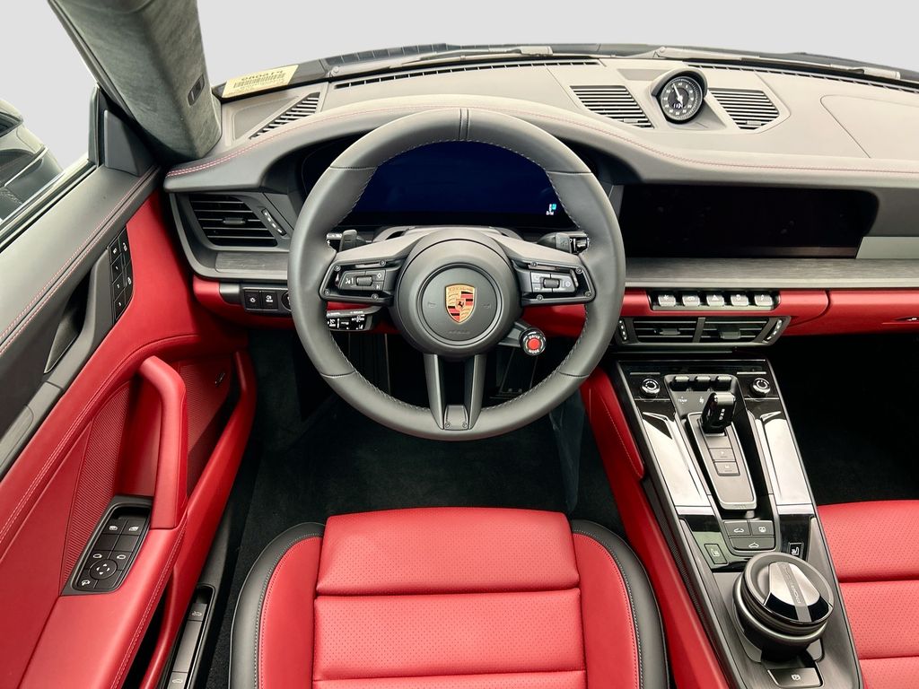 Thumbnail: 2026 Porsche 911 - 13