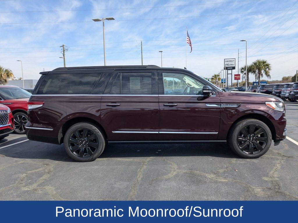 2024 Lincoln Navigator L Black Label