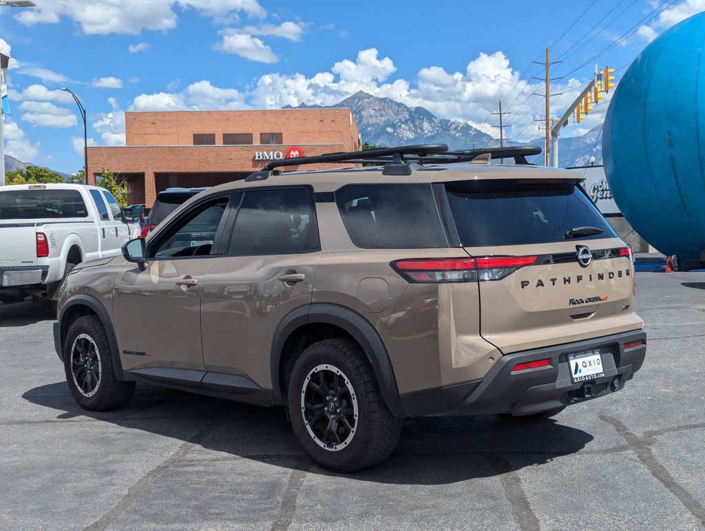 2023 Nissan Pathfinder Rock Creek 7