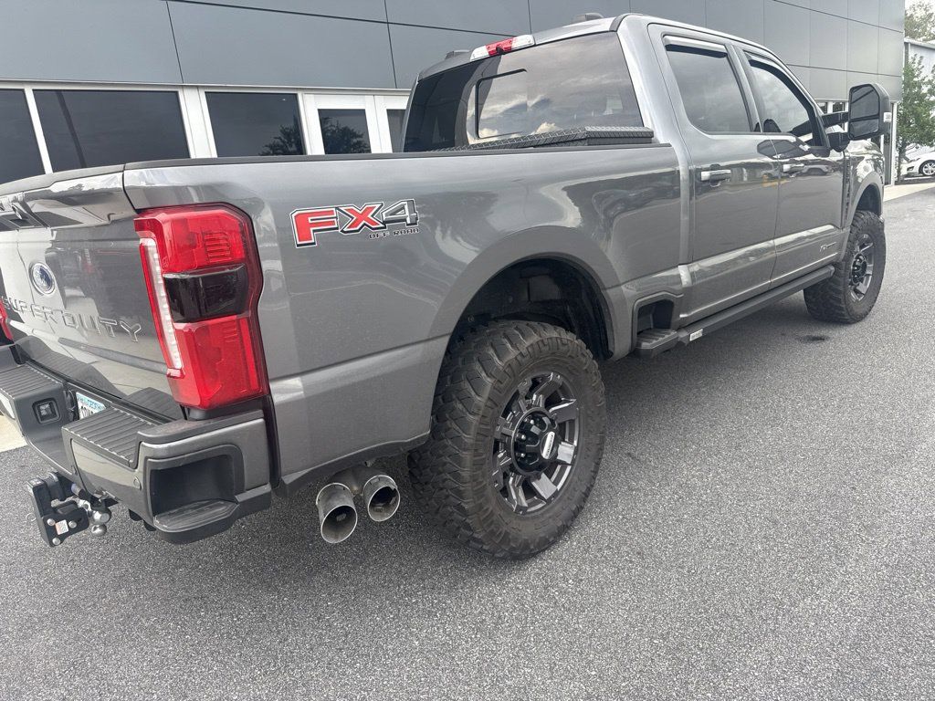 2024 Ford F-250 Super Duty LARIAT