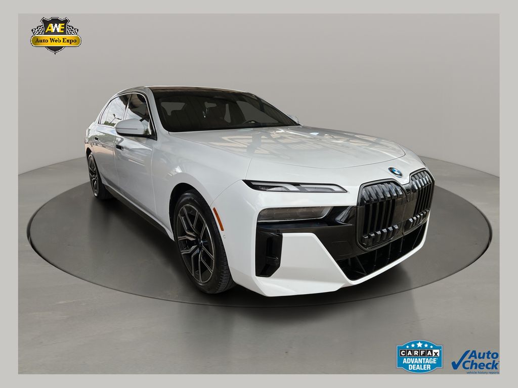 Alpine White 2025 BMW i7 Sedan Rear-Wheel Drive Automatic