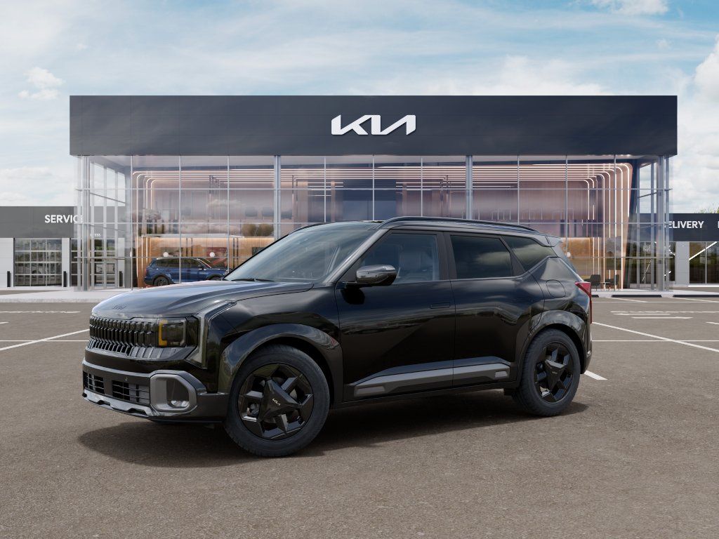 New 2027 Black Kia X-Line S image 3