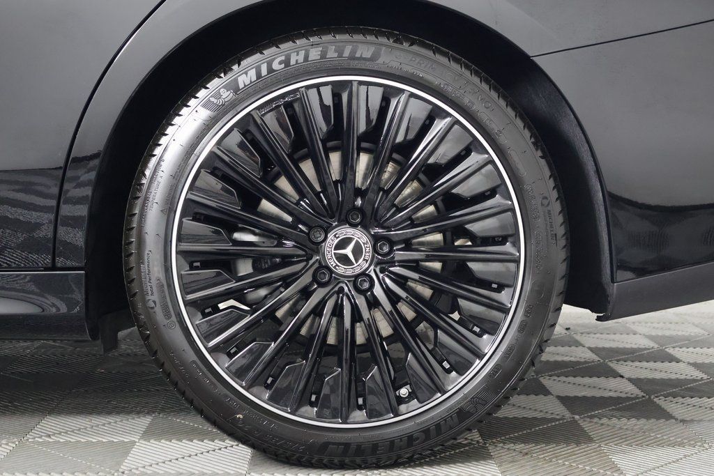 Thumbnail: 2026 Mercedes-Benz E-Class - 10