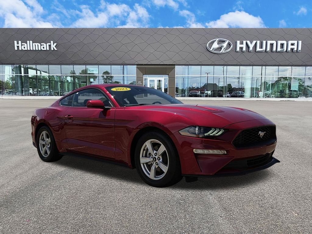 2023 Ford Mustang EcoBoost Fastback RWD