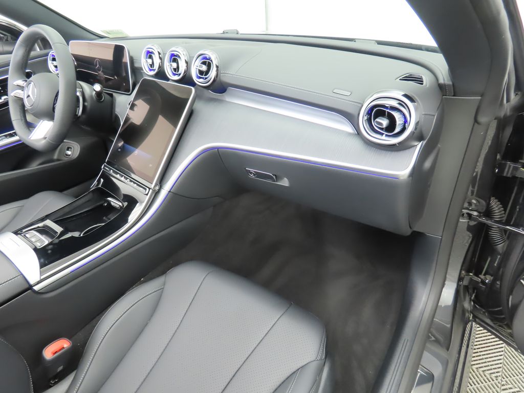 2025 Mercedes-Benz CLE 300 27