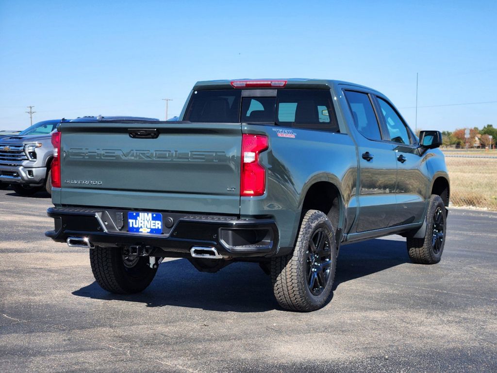 2025 Chevrolet Silverado 1500 LT Trail Boss 3