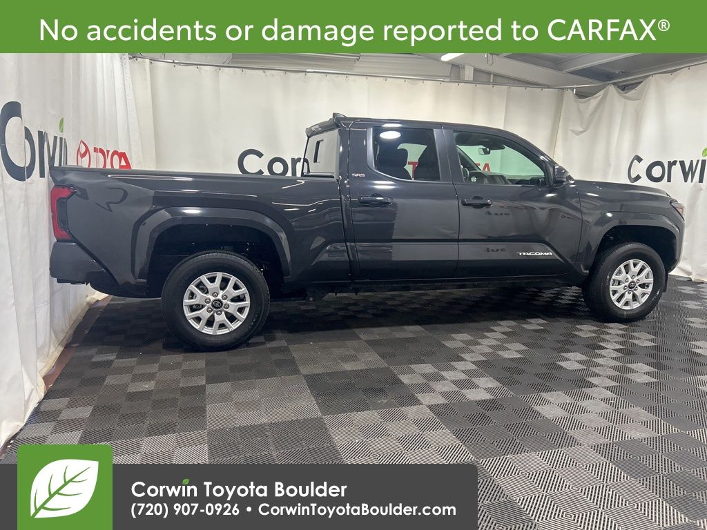 2025 Toyota Tacoma SR5 Double Cab 4WD