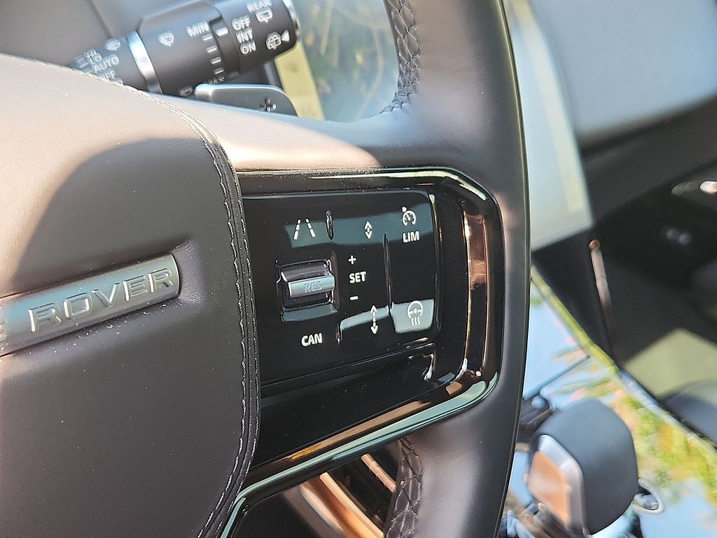 Thumbnail: 2026 Land Rover Range Rover Sport - 22