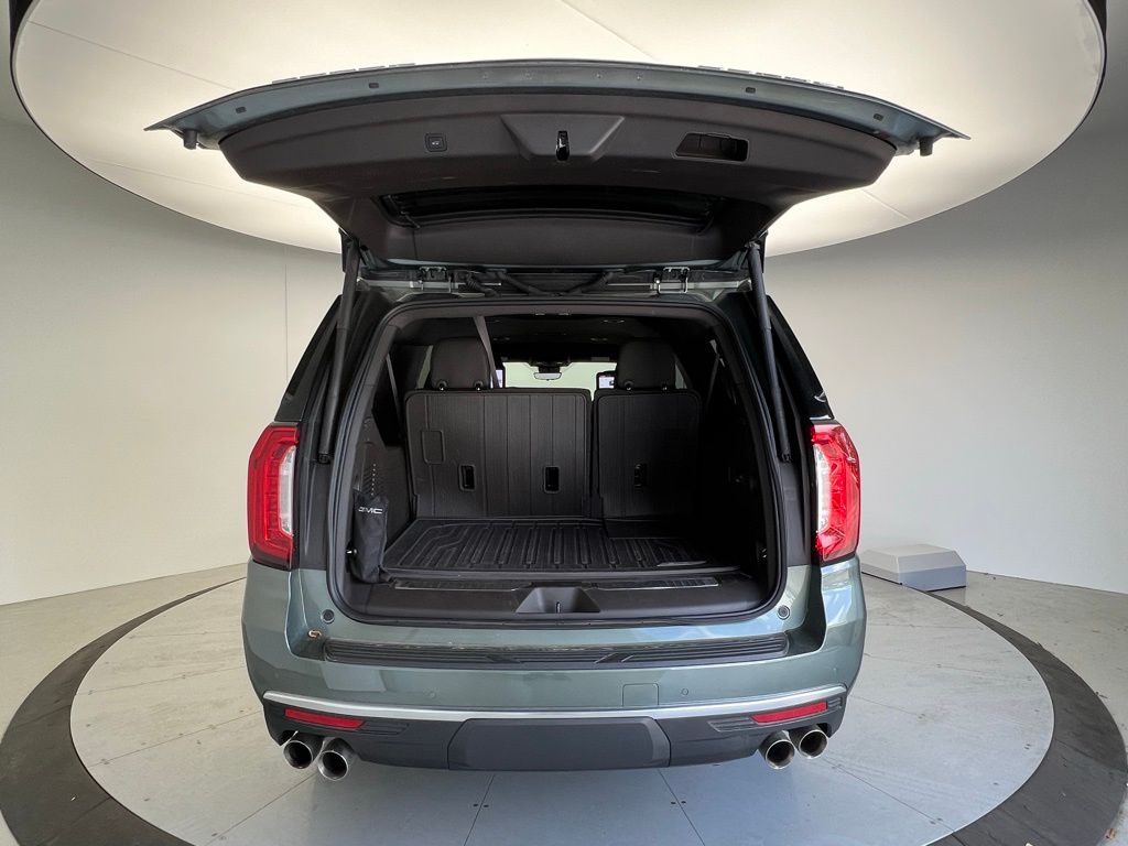 2024 GMC Yukon XL Denali 5